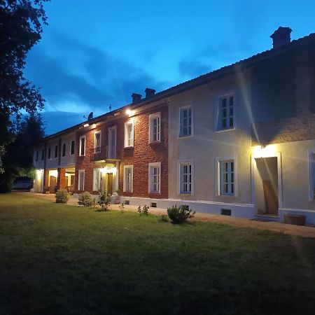 Guest House La Carolina Tigliole Extérieur photo