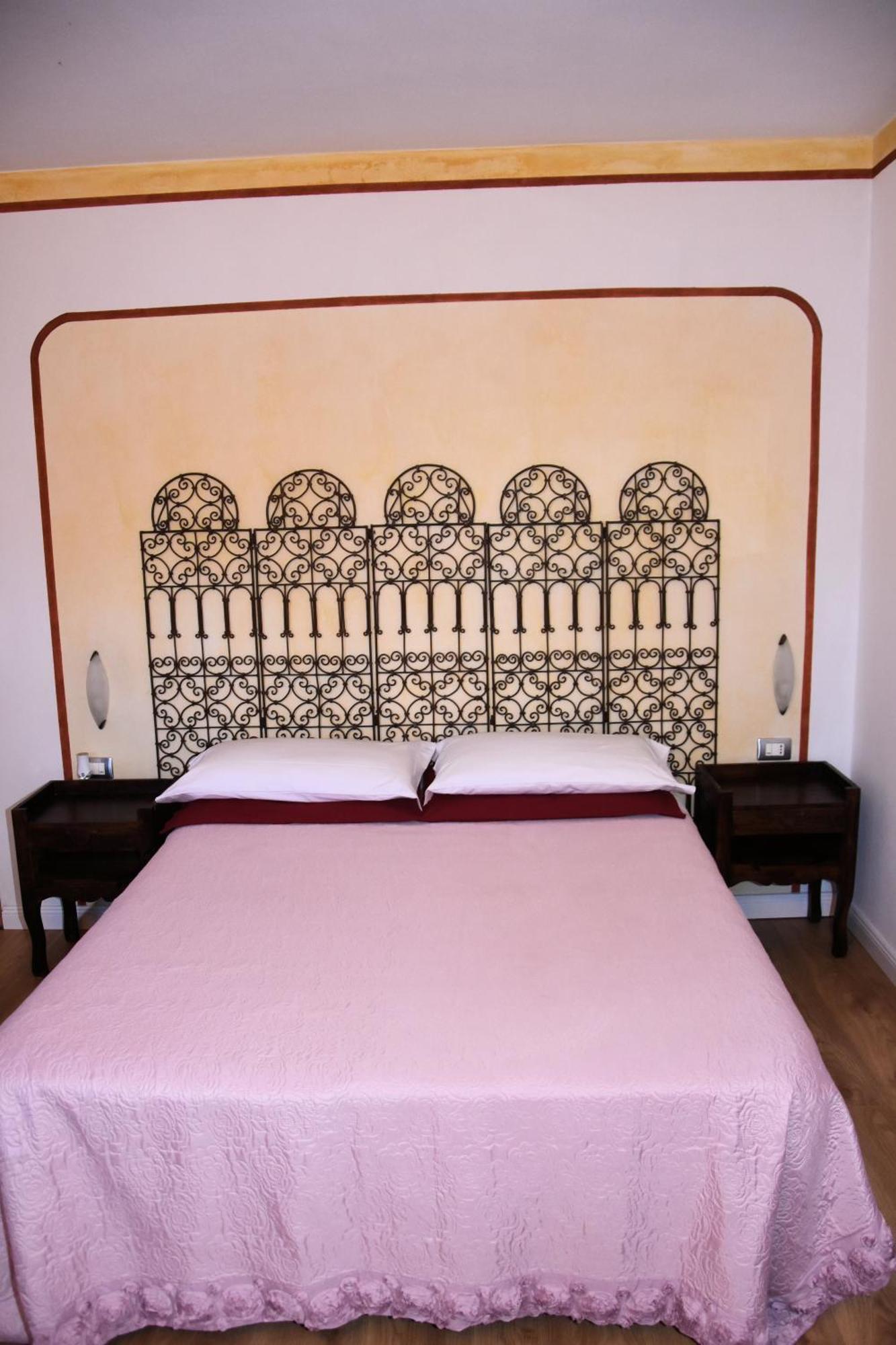 Guest House La Carolina Tigliole Extérieur photo
